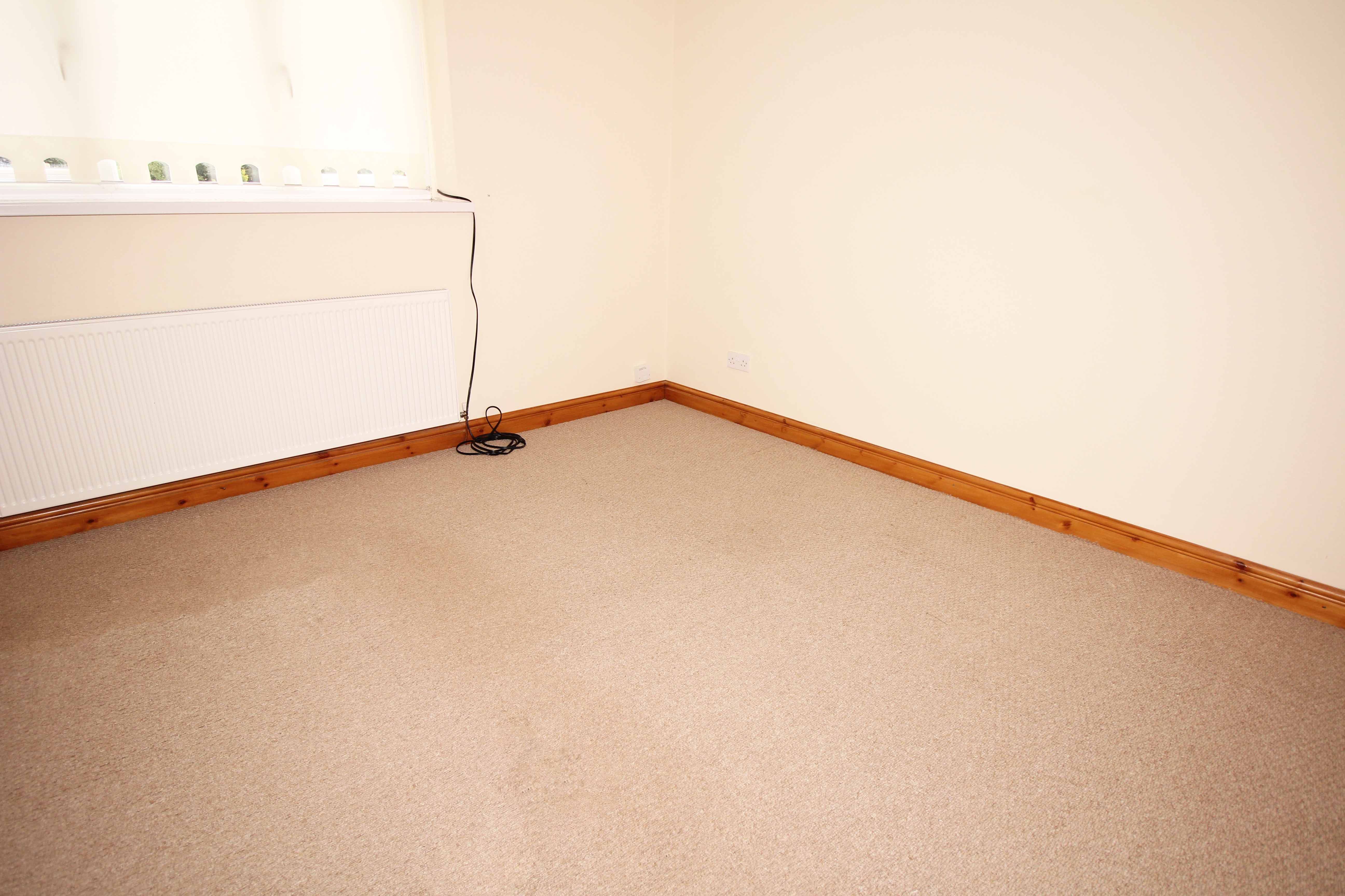 Llewellyn Street, Pontygwaith, CF43 3LF  Interior