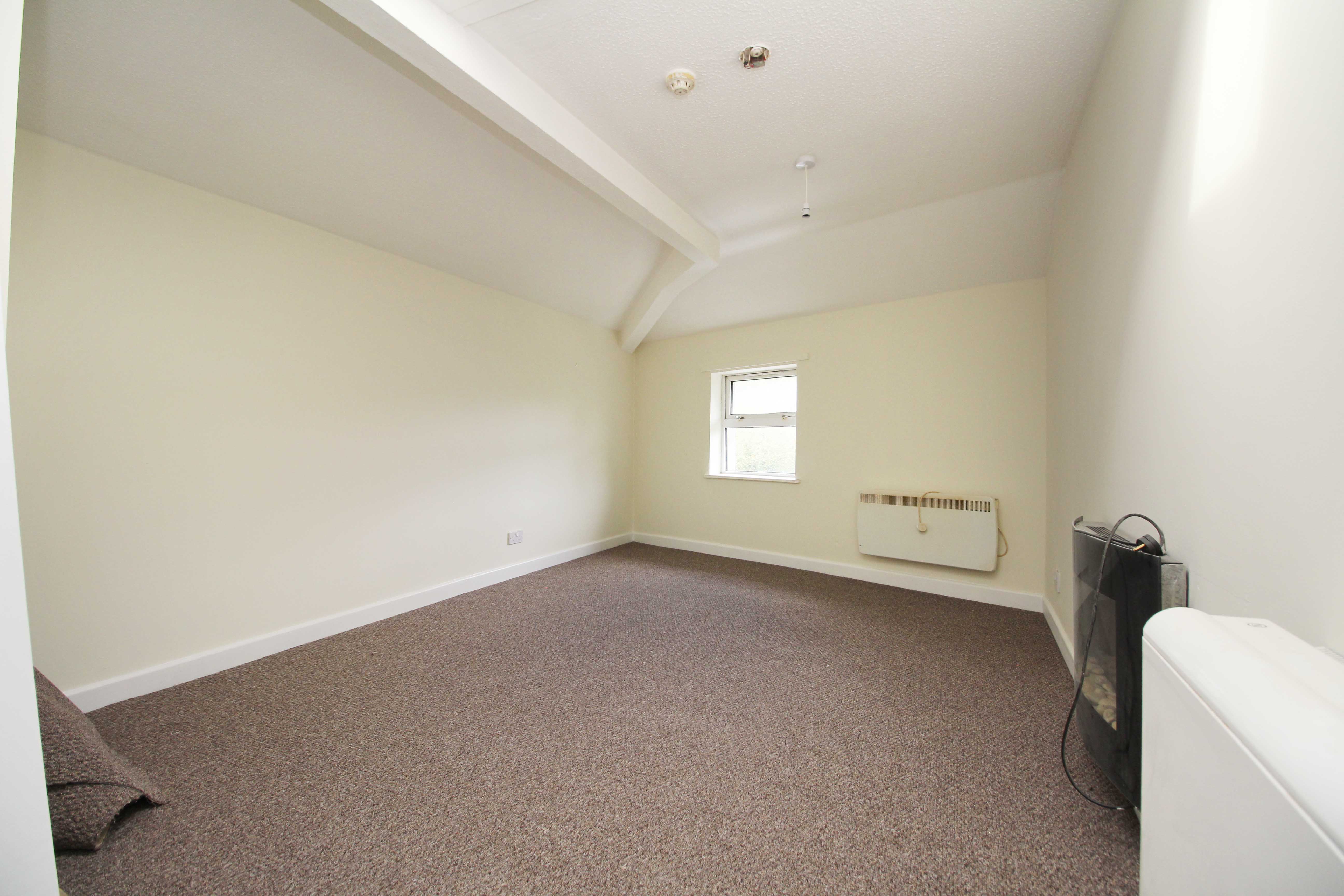 Commercial Street Arcade, Abertillery. NP13 1DH  Interior