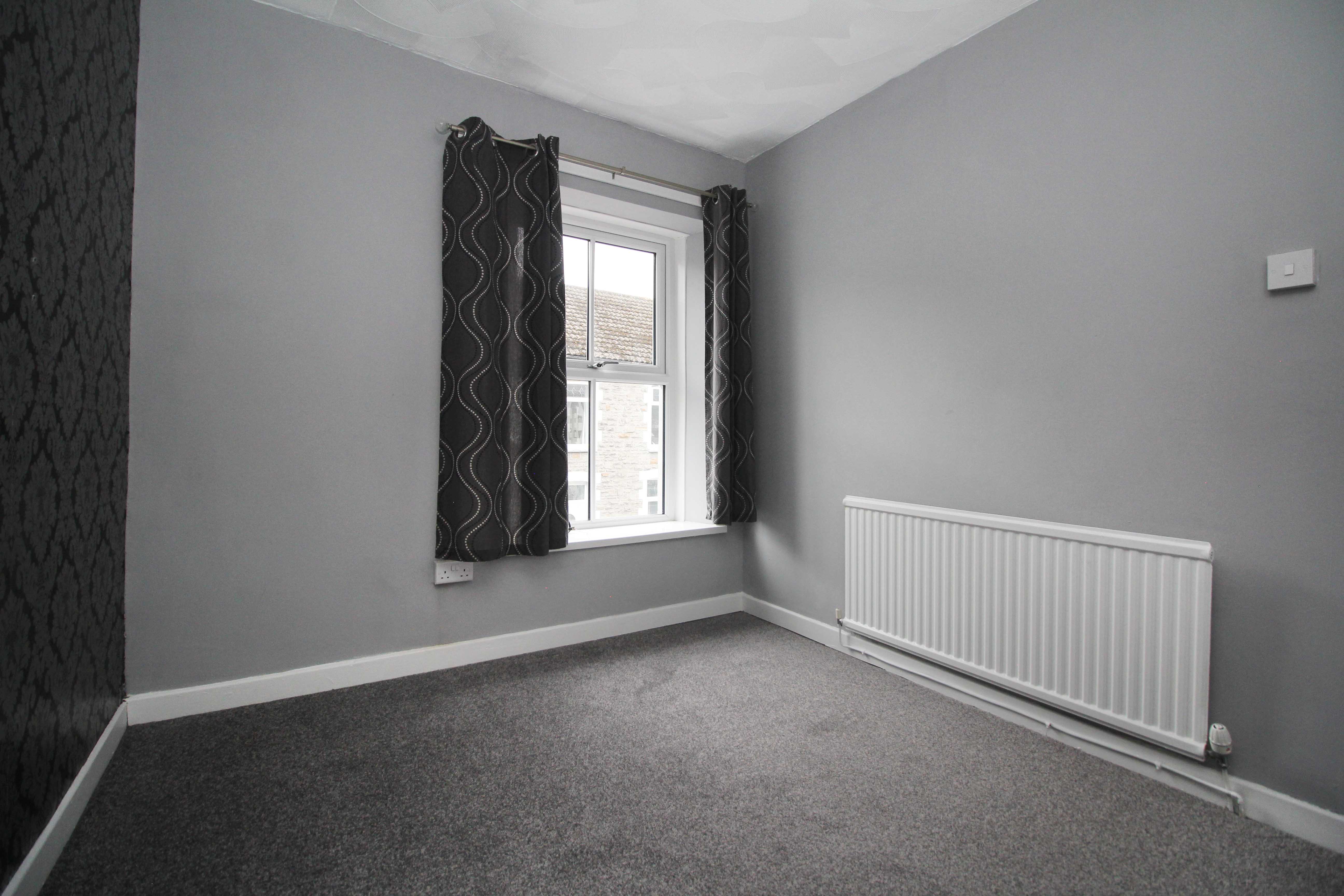 Primrose Street, Tonypandy, CF40 1BQ  Interior