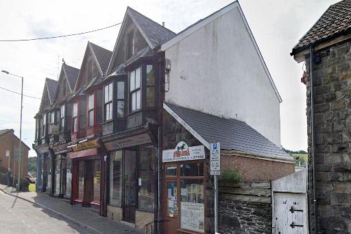 High Street, Tonyrefail, CF39 8PG