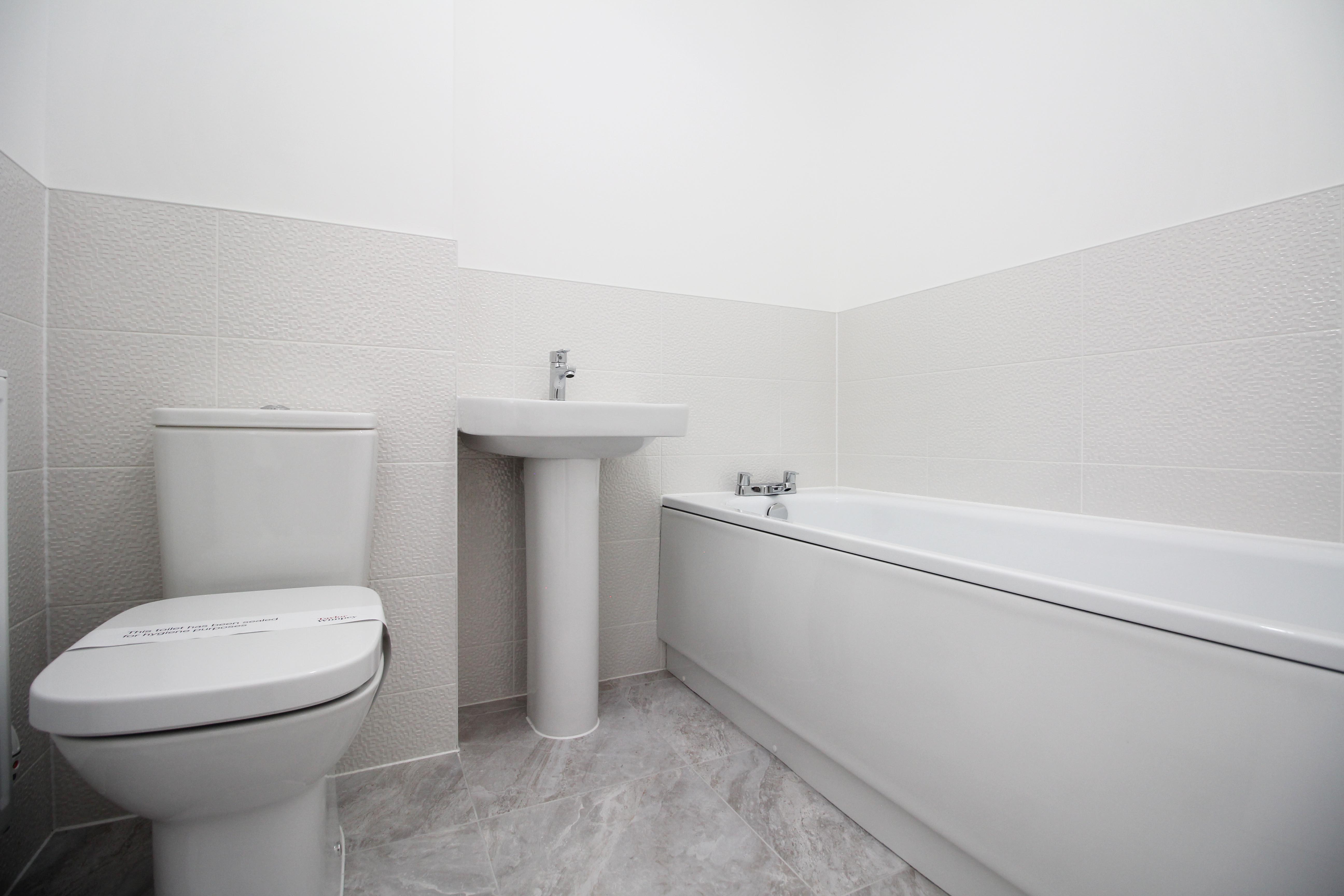 Dunraven Close, Cowbridge CF71 7FG  Interior