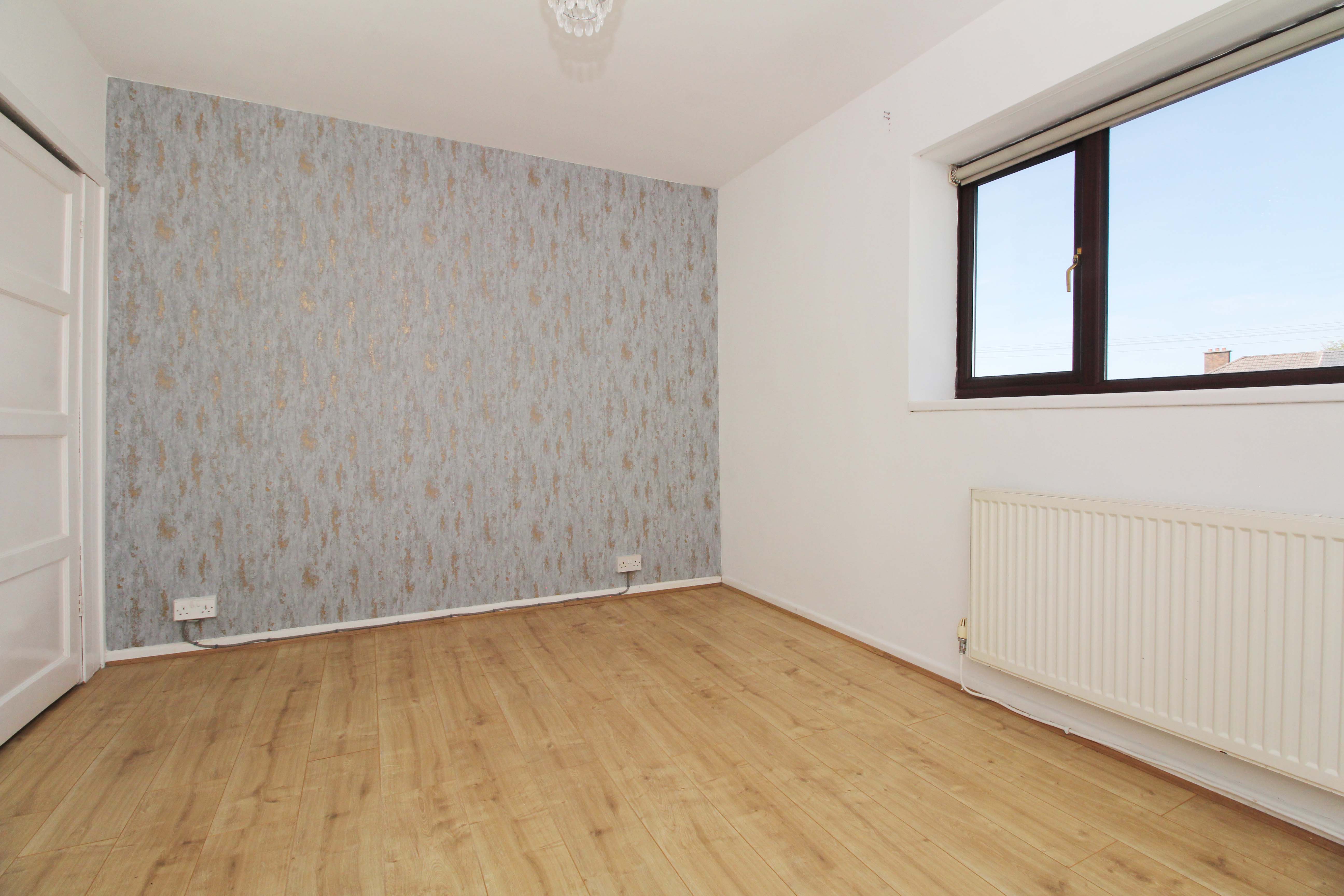 Brynamlwg, Pontyclun, CF72 9AU  Interior
