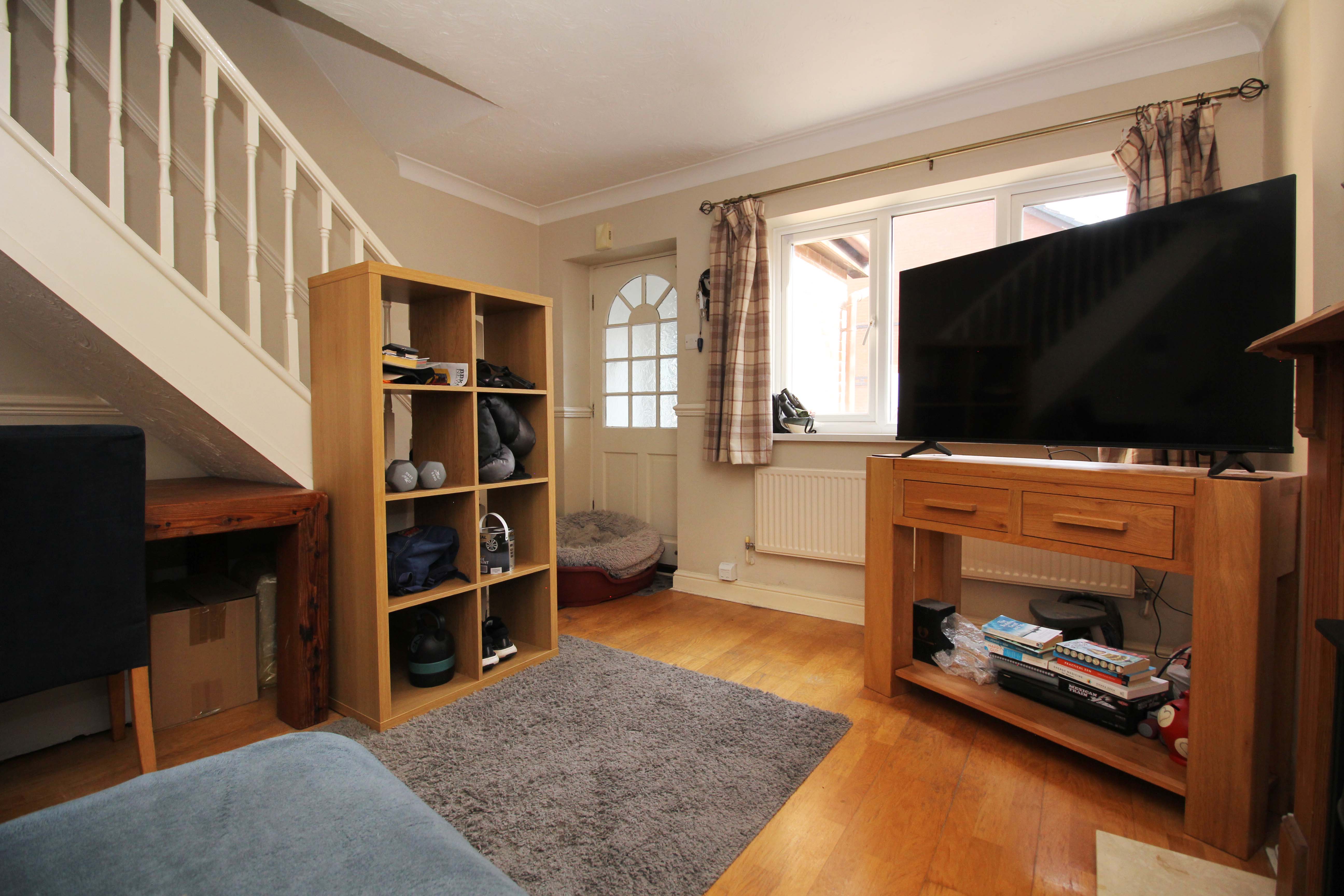 Llwyn Onn, Tyla Garw, CF72 9EU  Interior