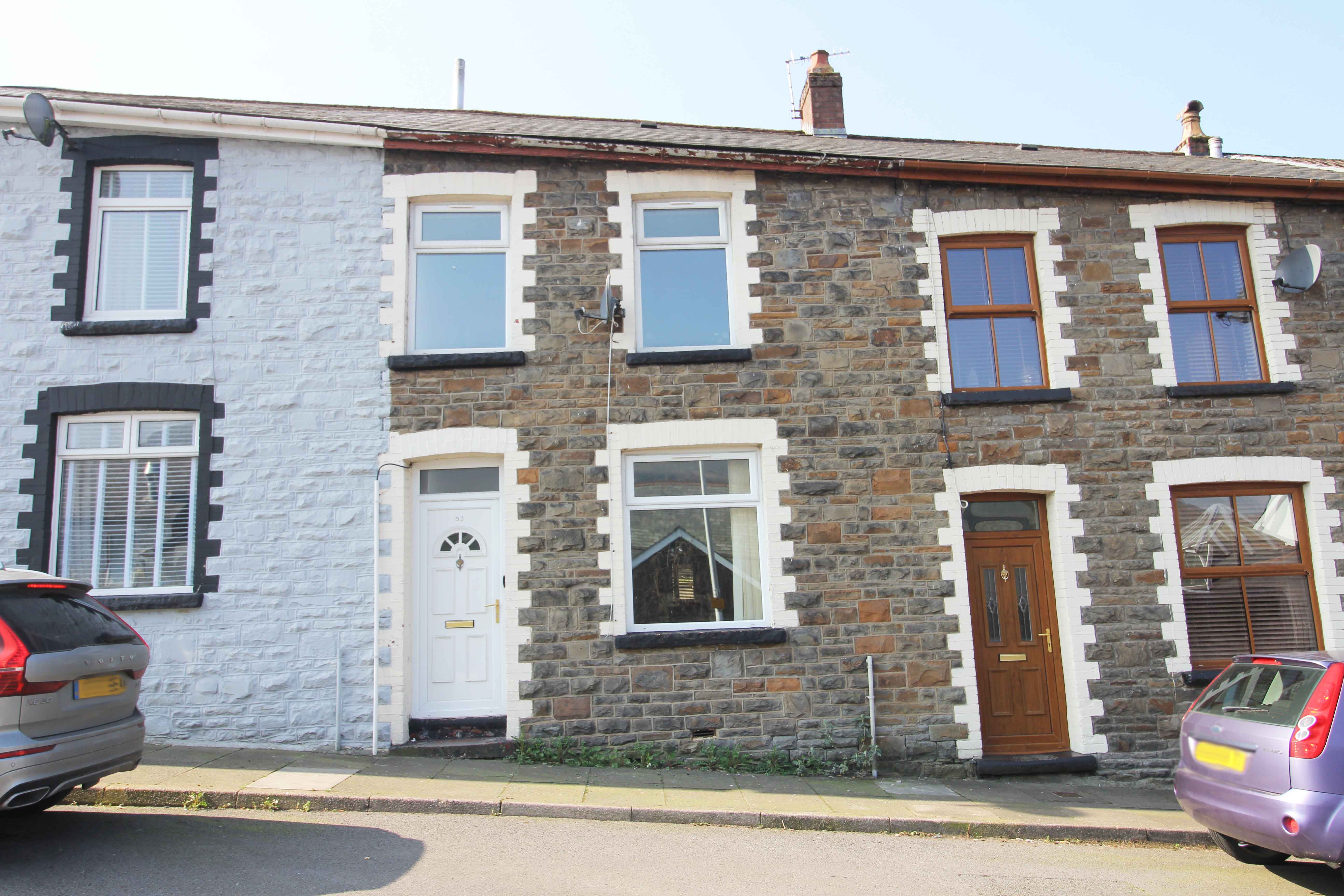 Eleanor Street, Tonypandy, CF40 1DR  Interior