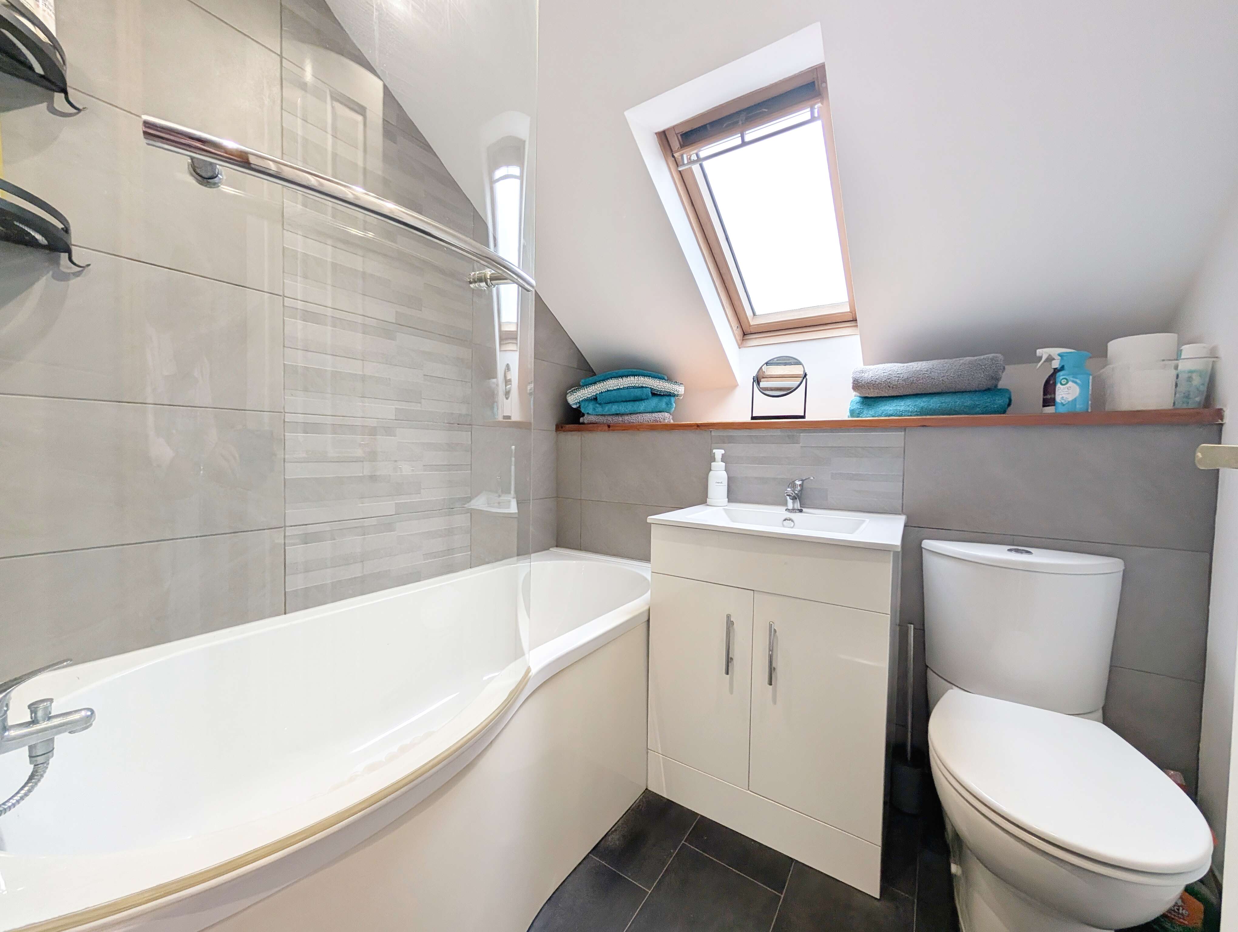 The Mews, Church Street, Llantrisant CF72 8SP  Interior