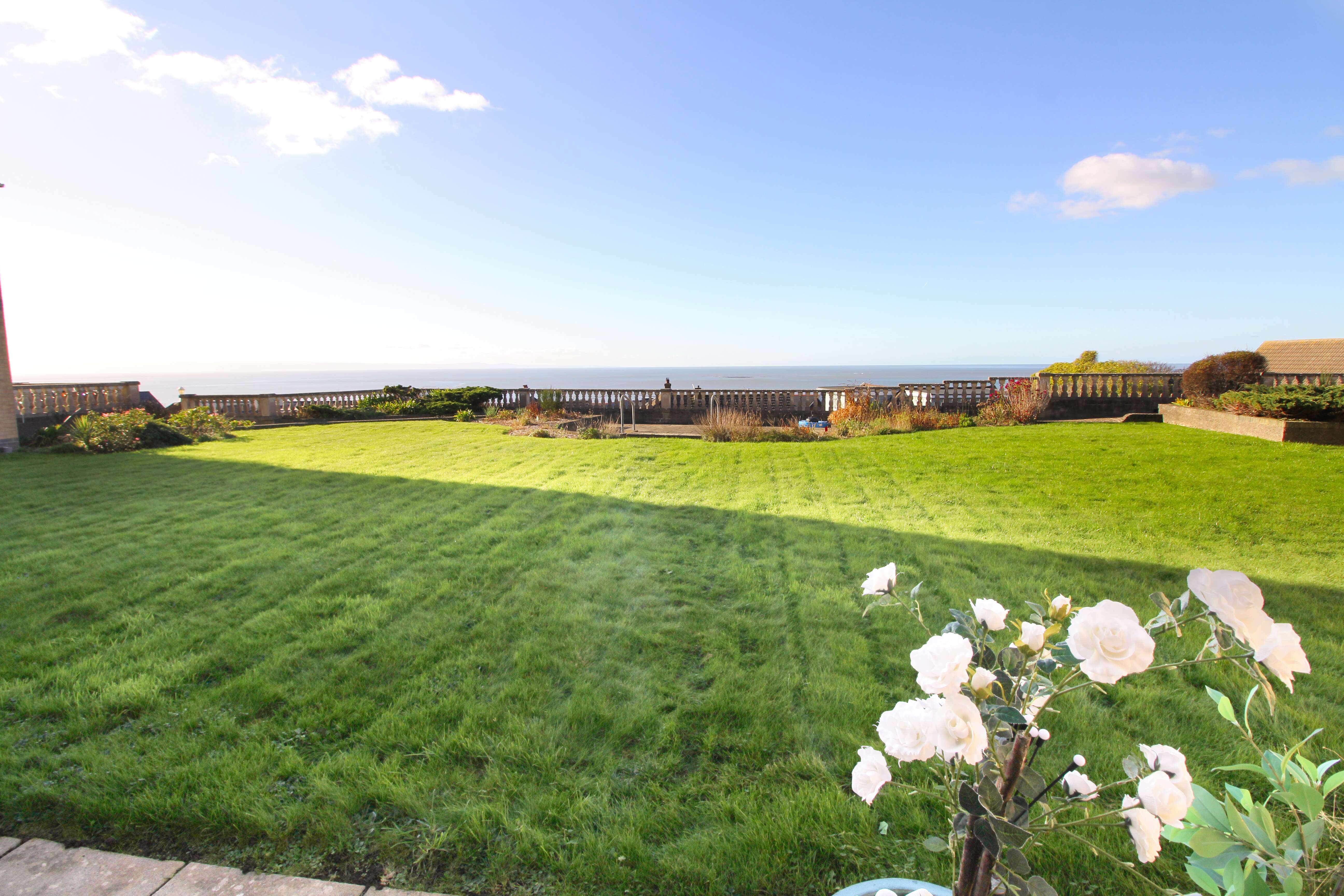 Y Graig, Ogmore By Sea, CF32 0QN  Interior