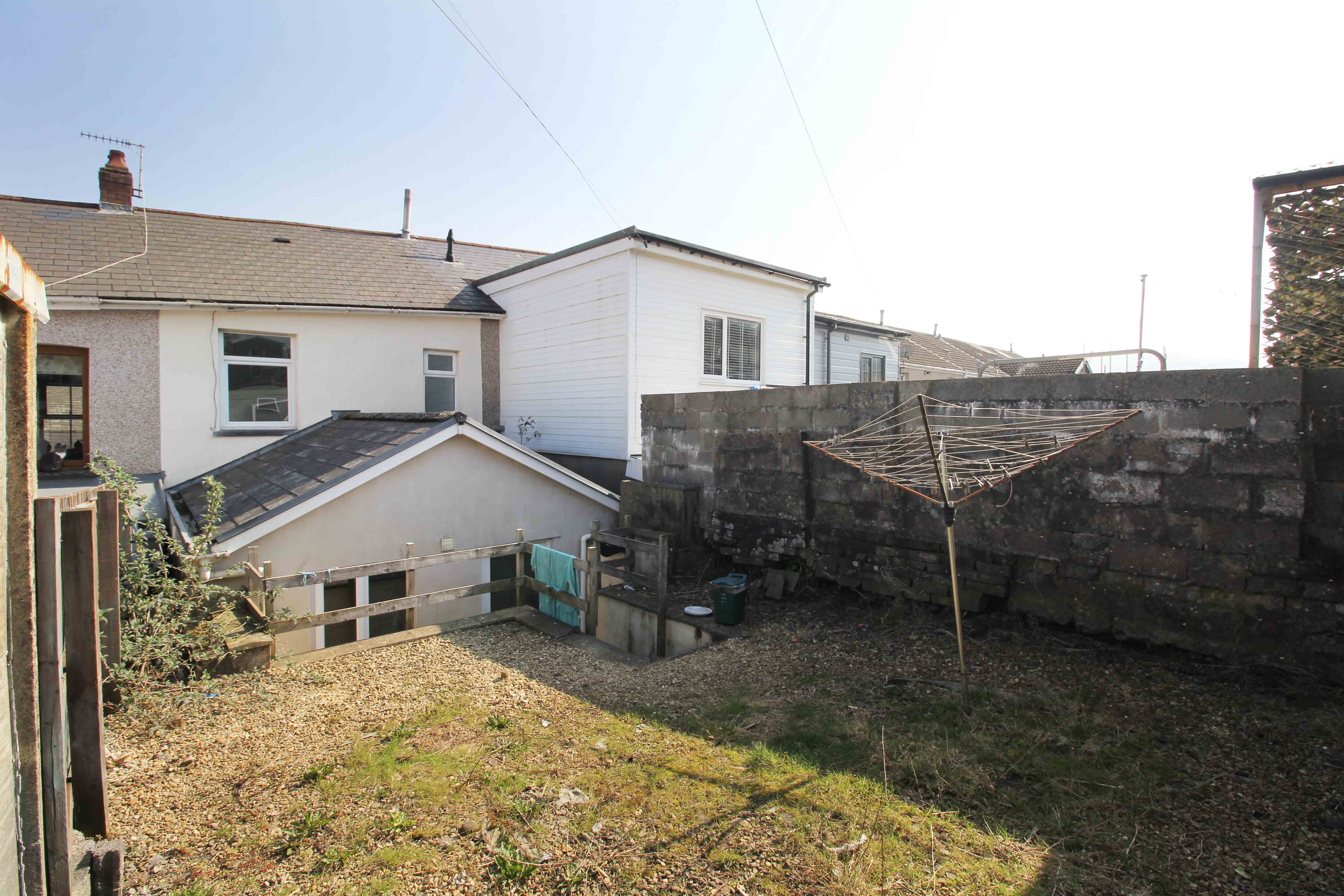 Eleanor Street, Tonypandy, CF40 1DR  Interior
