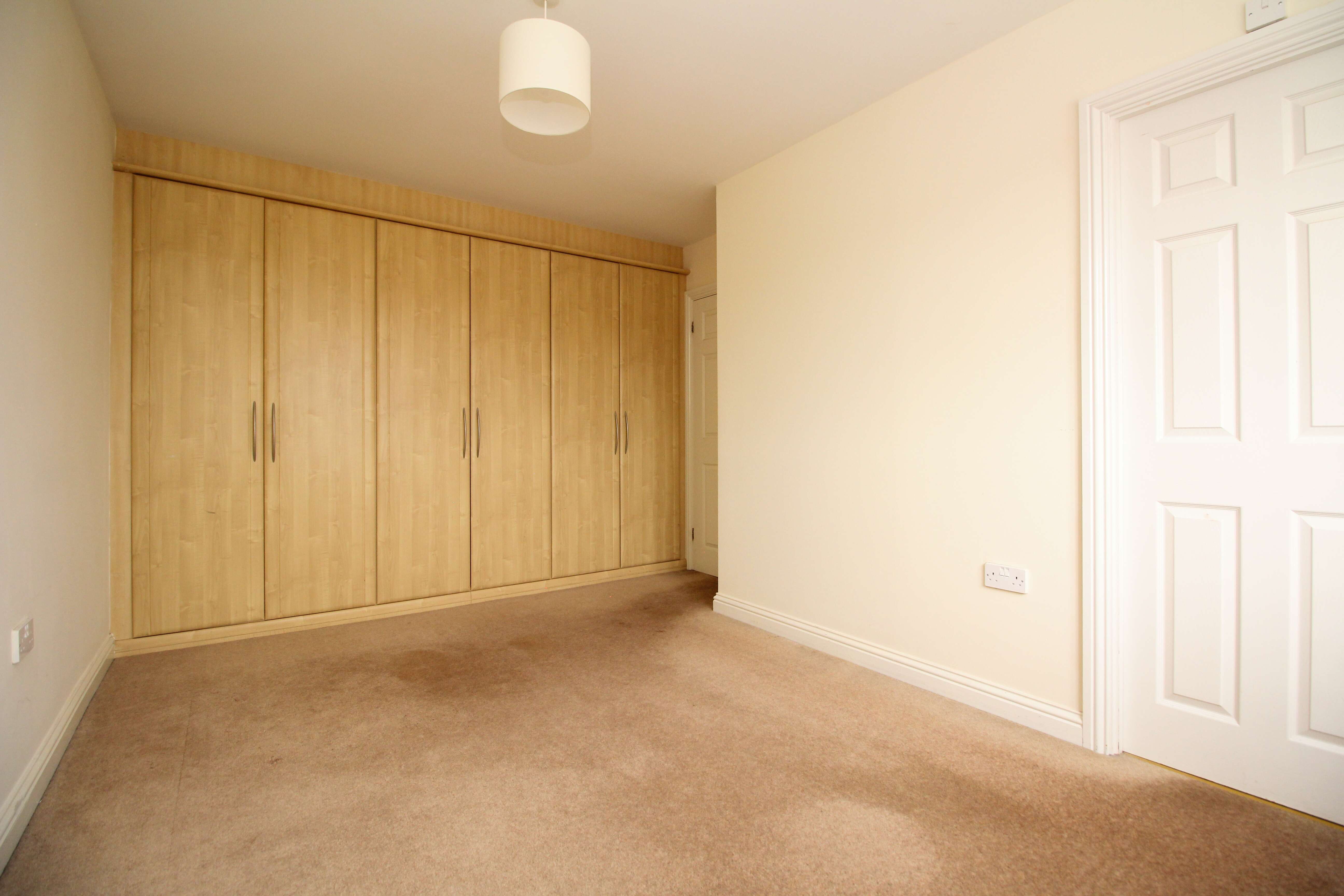 Beech Wood Drive, Tonyrefail, CF39 8JL  Interior