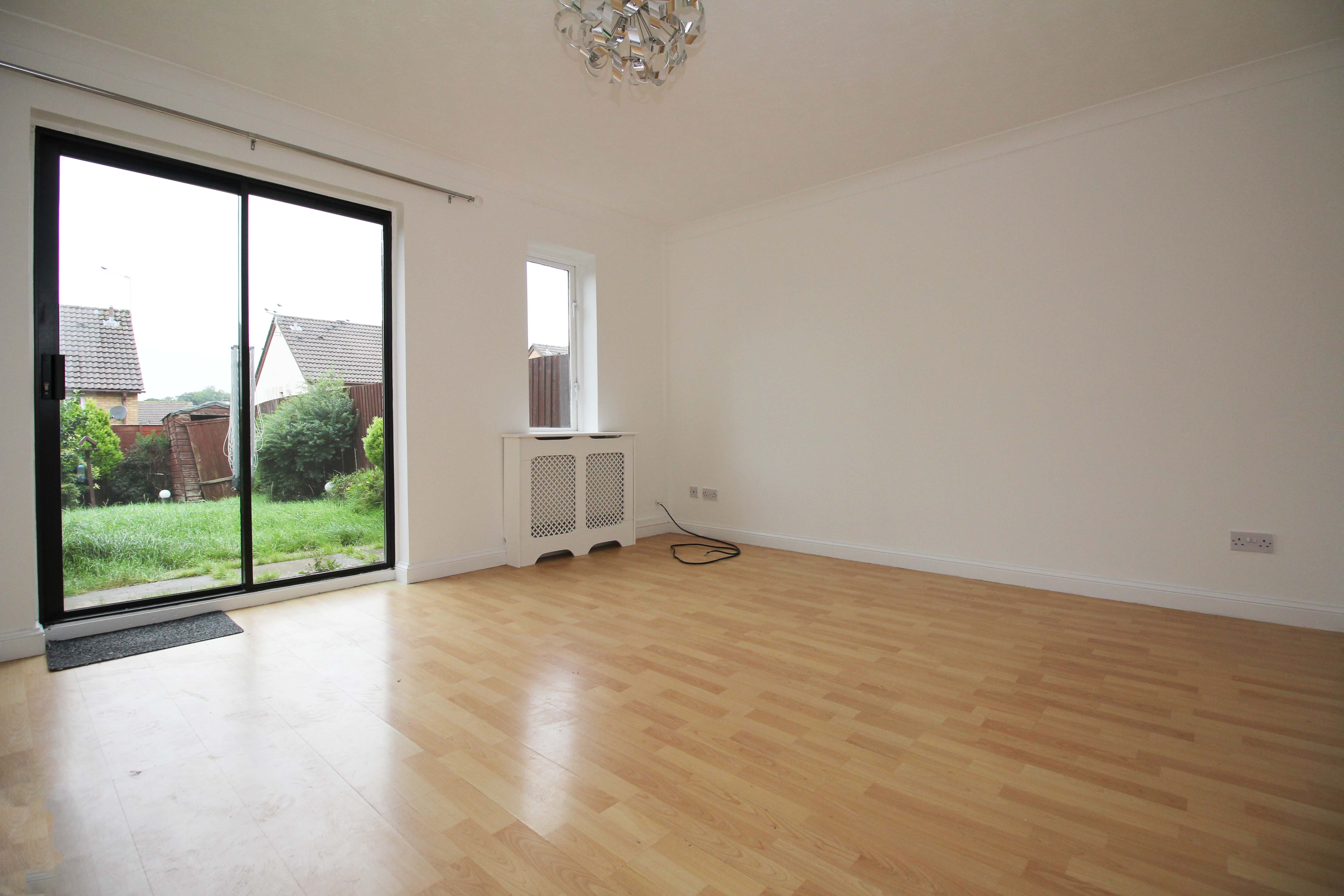 Manor Chase, Beddau CF38 2TG  Interior