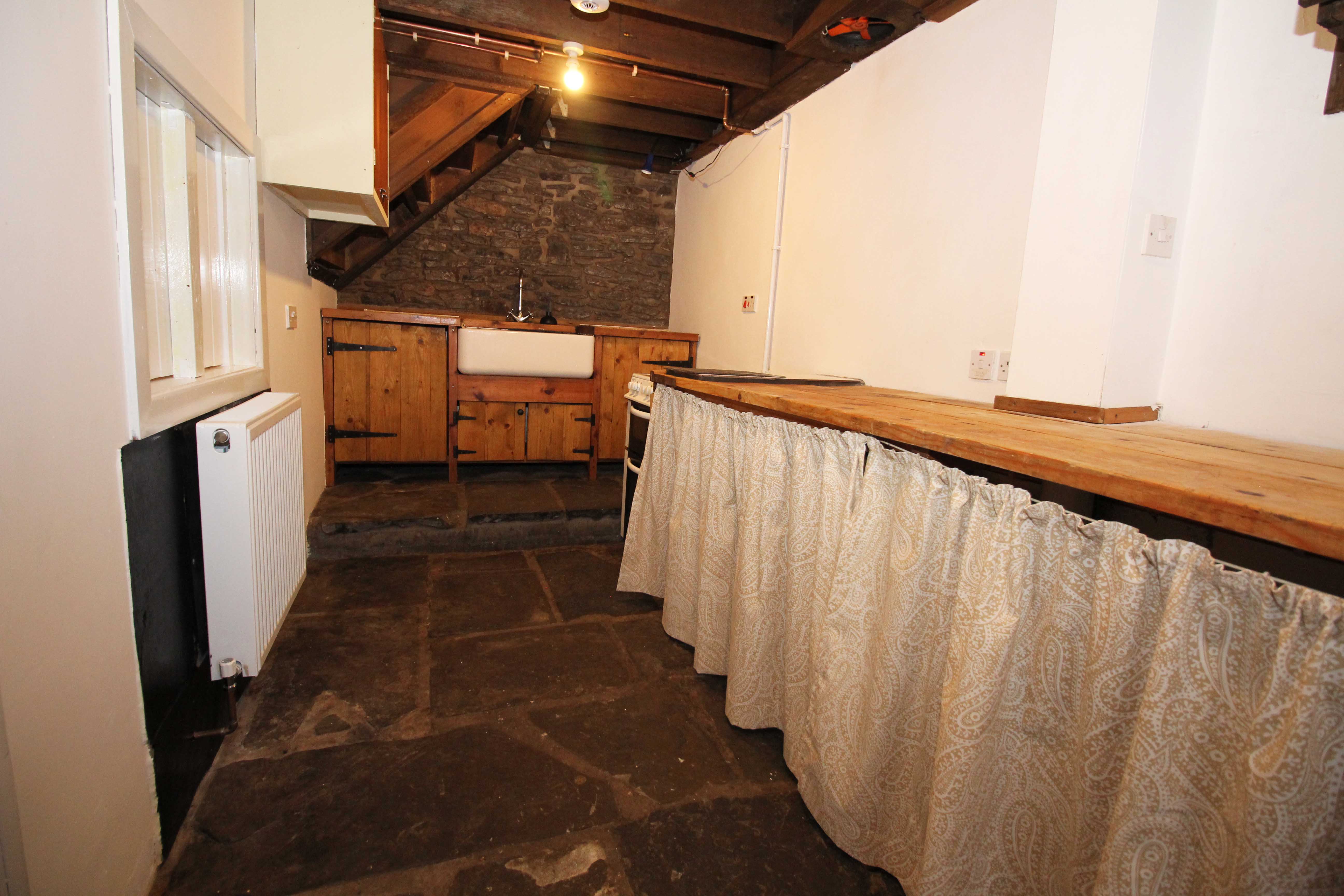 Swan Street, Llantrisant, Pontyclun, CF72 8ED  Interior