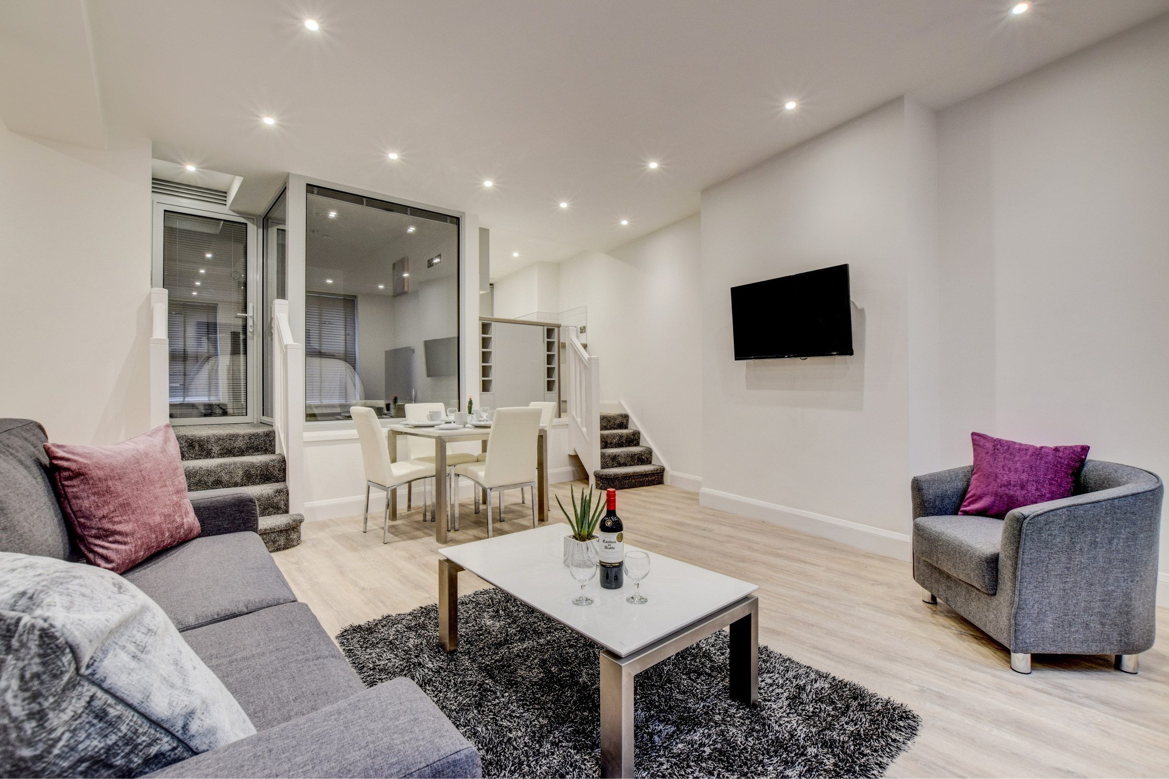 Flat 2, 11 Westgate street  Interior