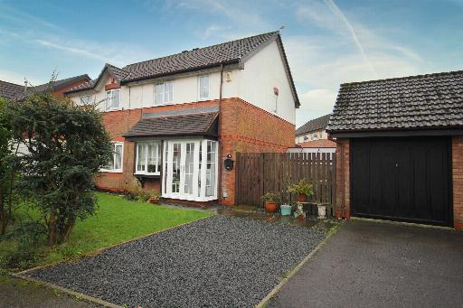 Llwyn Onn, Tyla Garw, CF72 9EU