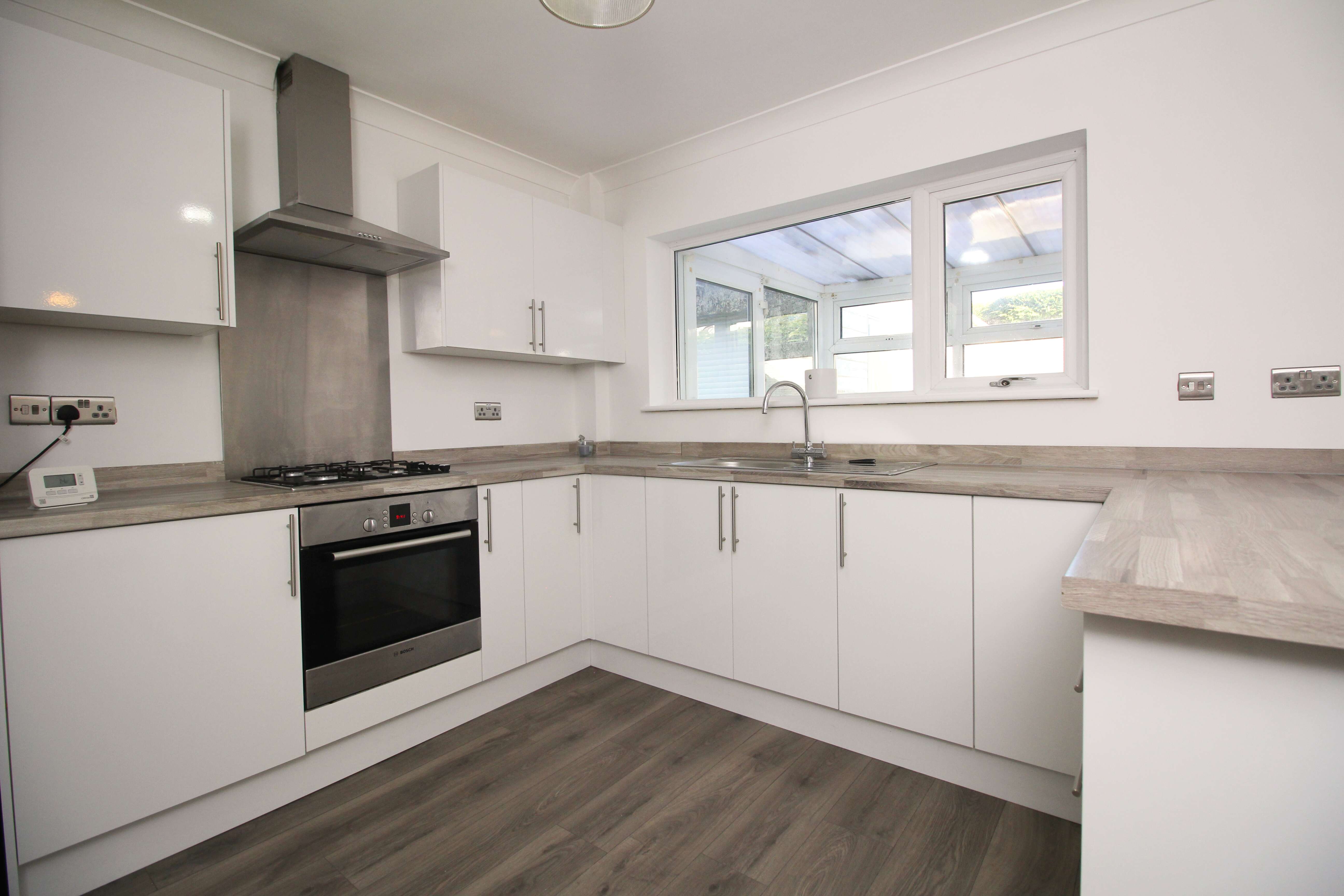 Tudor Way, Llantwit Fardre CF38 2NH  Interior