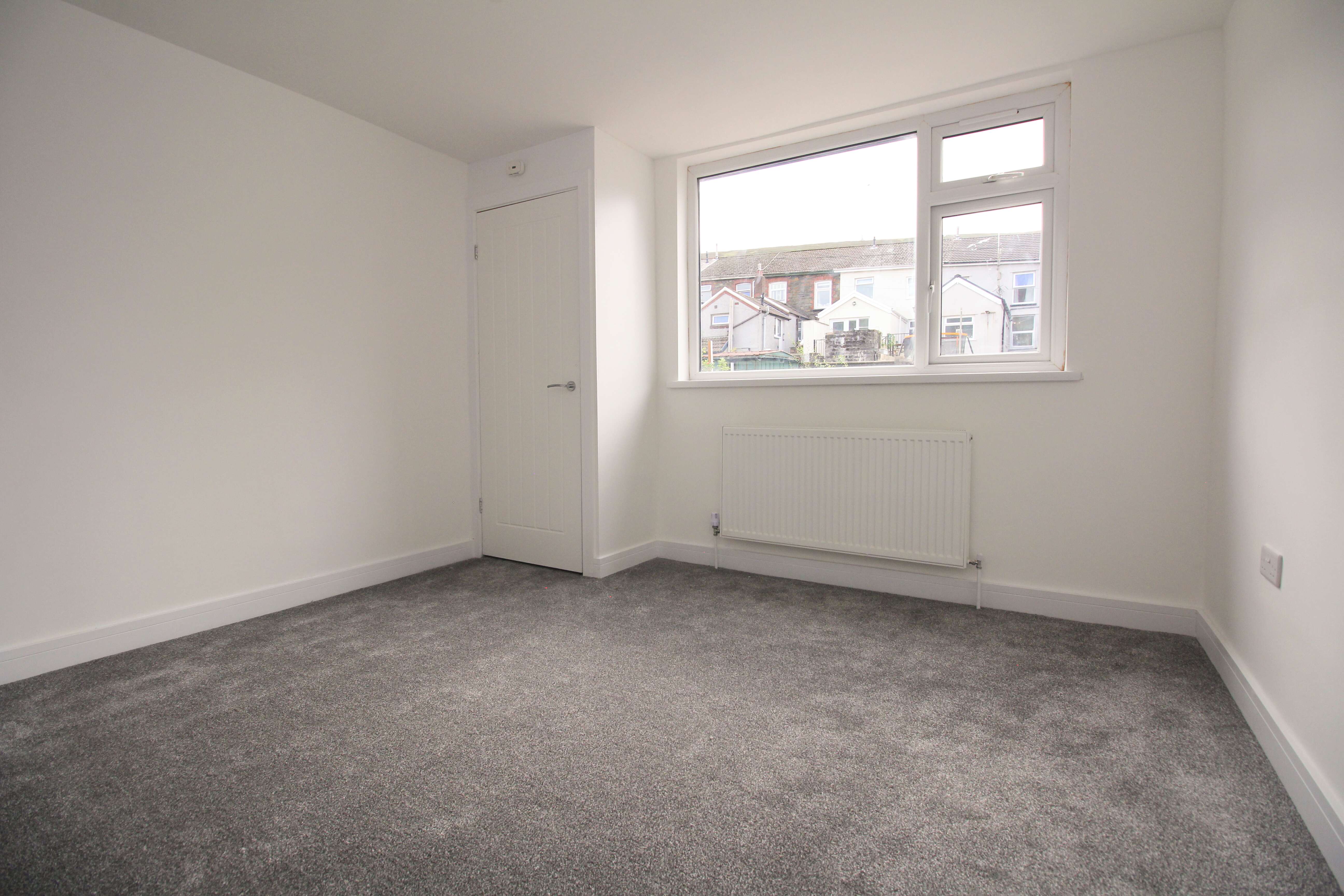 Gelli Road, Gelli, Pentre, CF41 7TR  Interior