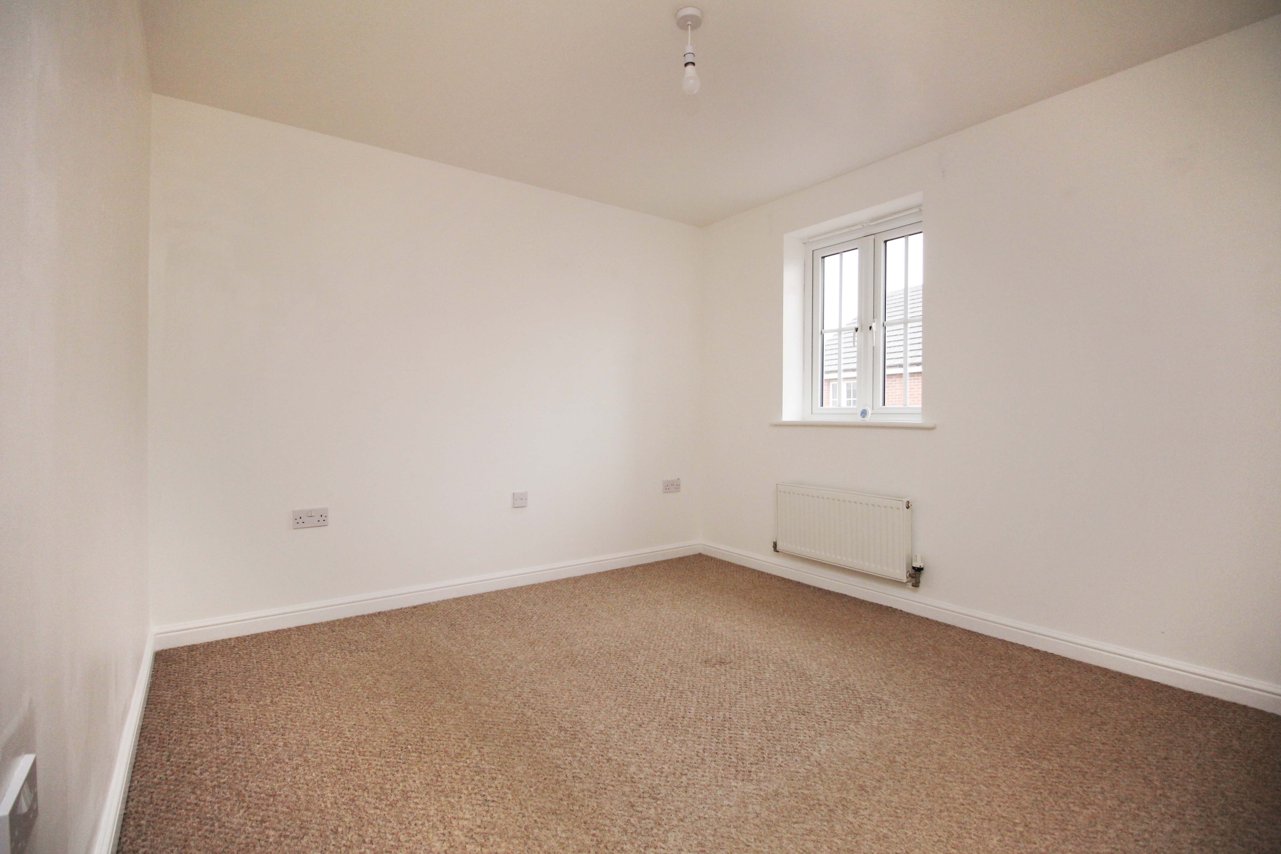 Lonydd Glas, Llanharan, CF72 9FW  Interior