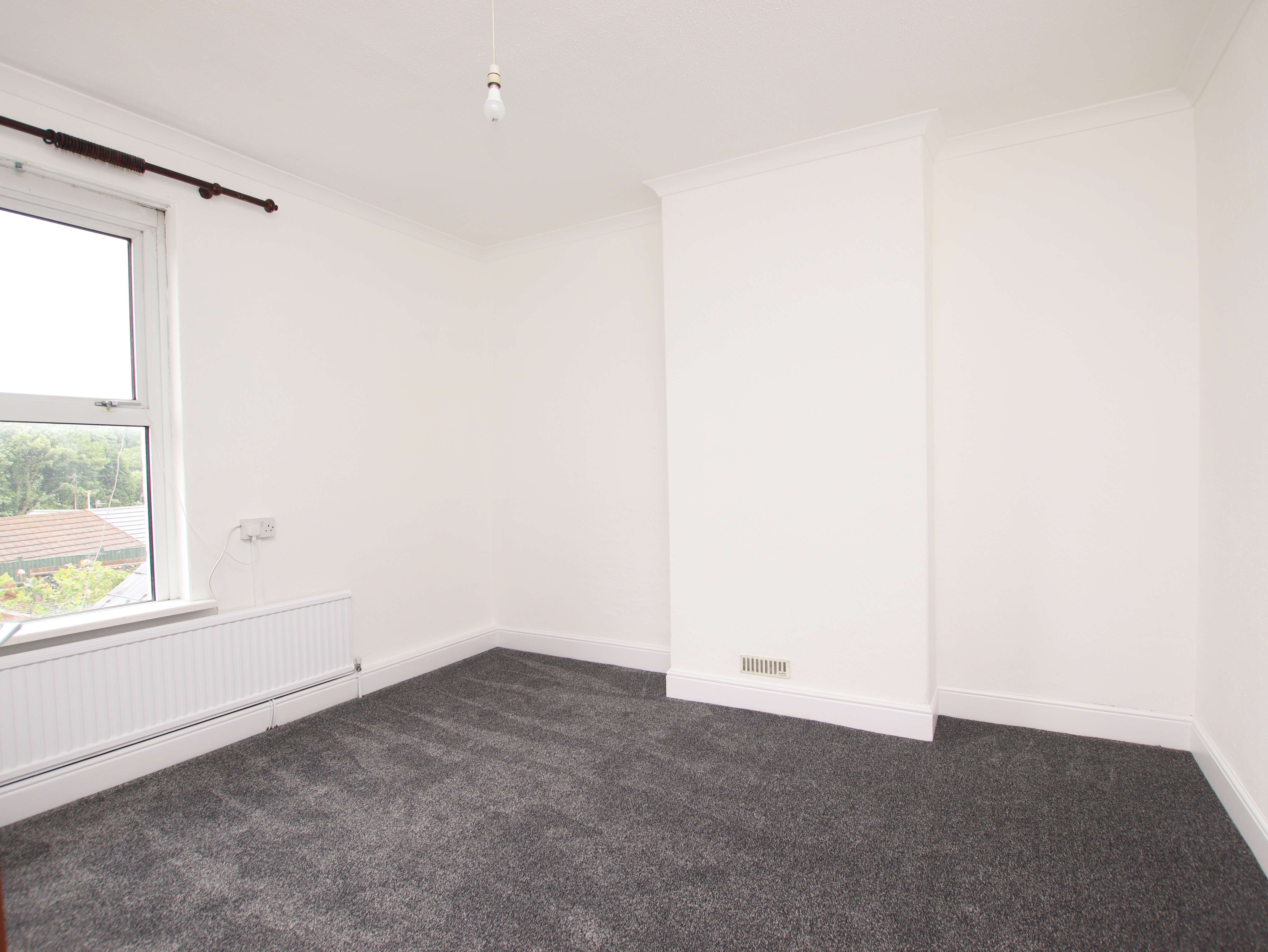 Cerdin Avenue, Pontyclun, CF72 9ER  Interior