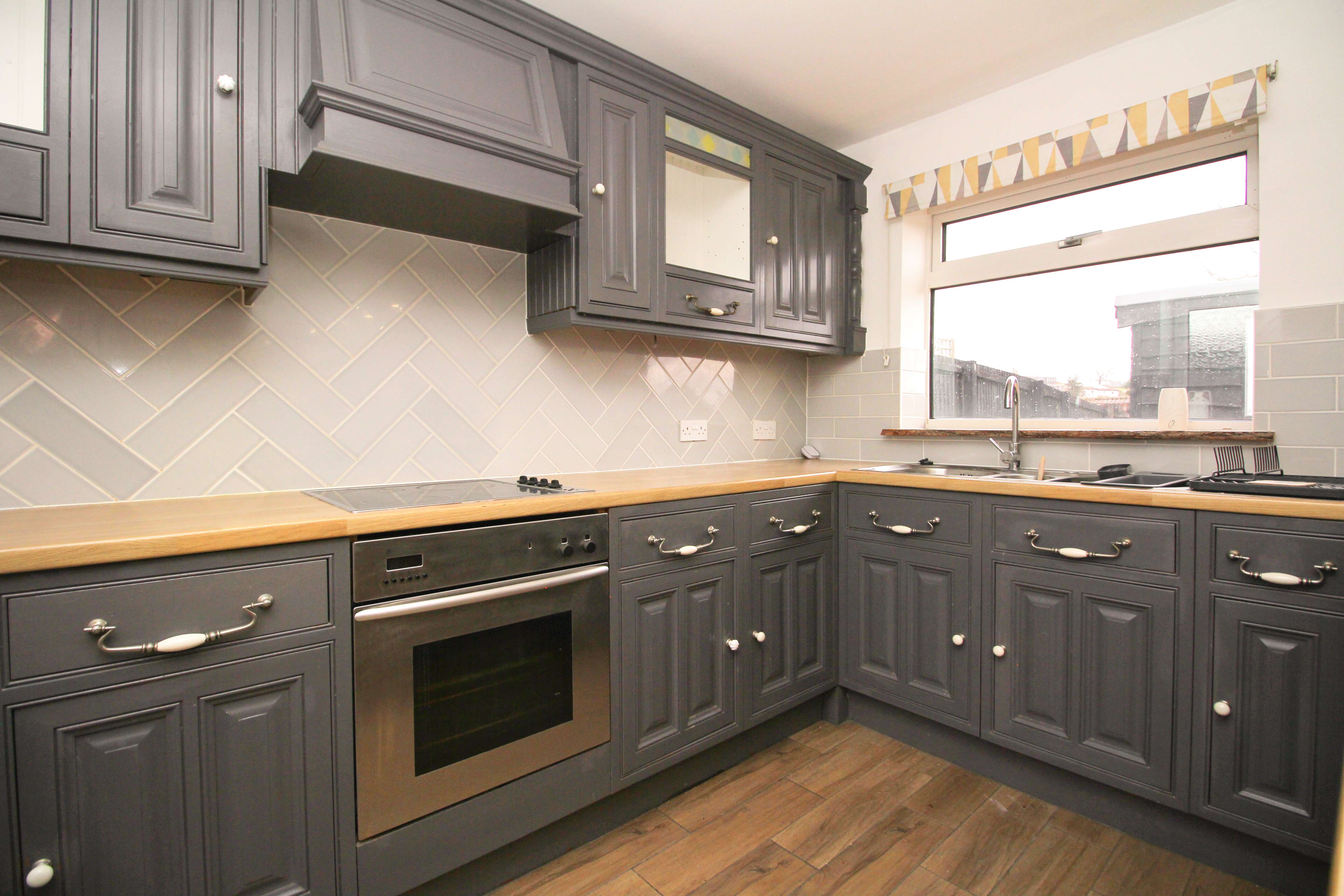 Manorbier Close, Tonteg CF38 1HL  Interior